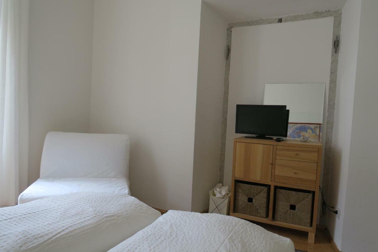 B&B Mazziniトレント エクステリア 写真